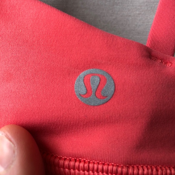 *SOLD*Lululemon Sports Bra - Picture 3 of 4